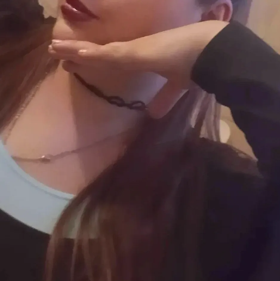 Christina, 28