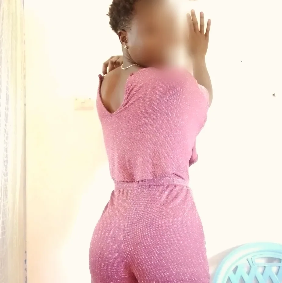 Emelie, 30